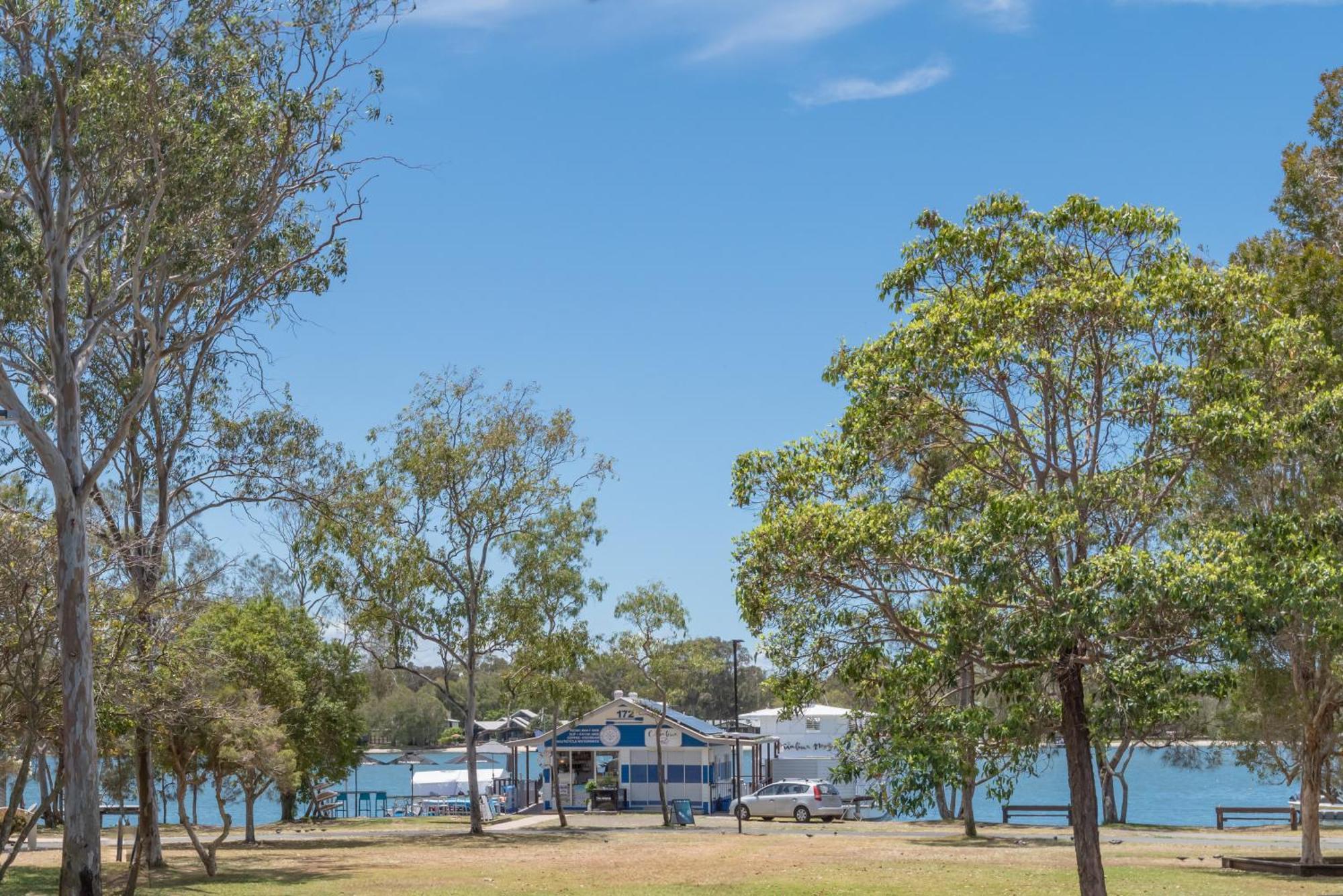 Sandy Beach Resort Noosaville Exteriör bild